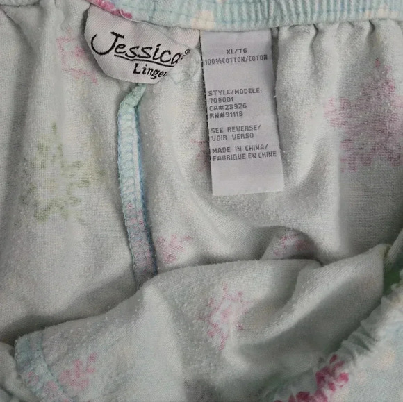 Vintage Christmas Flannel Snowflake Cozy Festive Women's Size XL Pajama Set - Picture 6 of 7